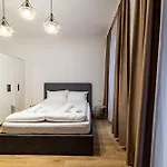 Apartment Stylish With Free Parking *