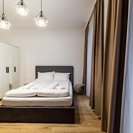 Apartment Stylish With Free Parking *