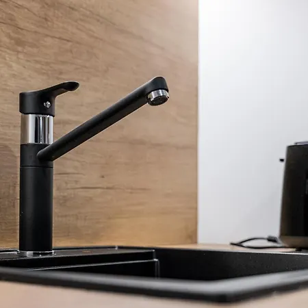 Stylish With Free Parking * Sofya